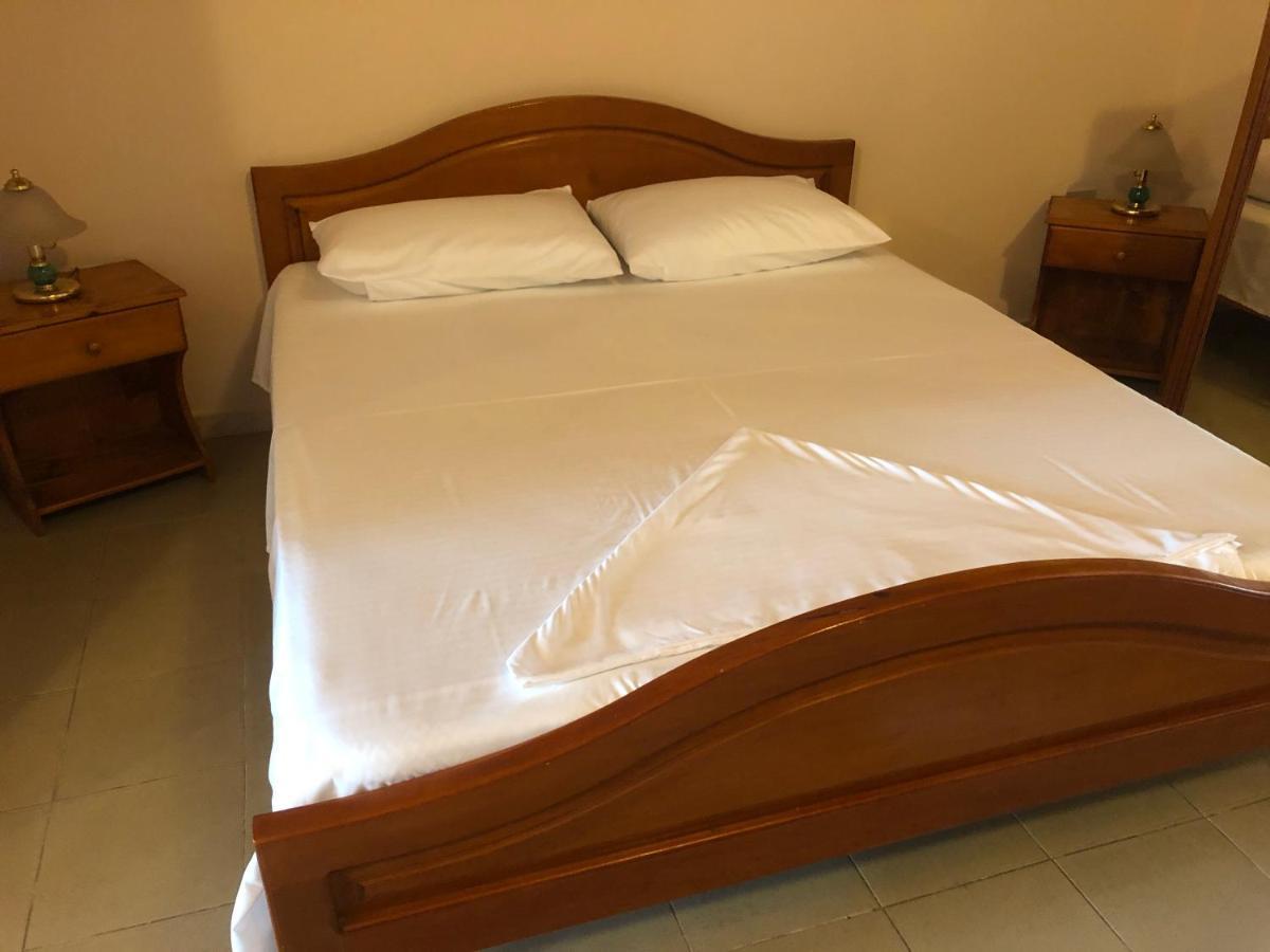 Villa Pepeto Durres Albania Ngoại thất bức ảnh