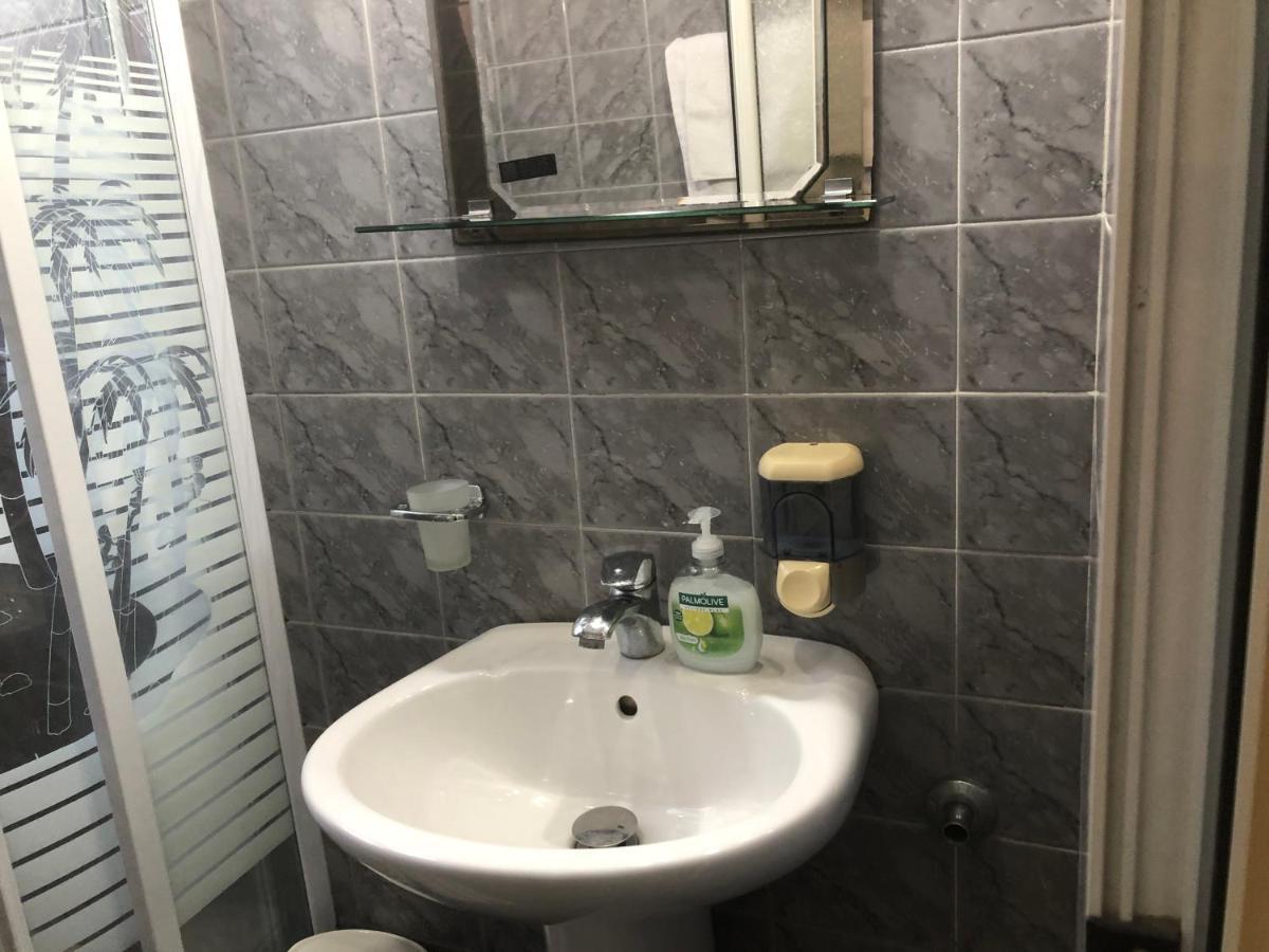 Villa Pepeto Durres Albania Ngoại thất bức ảnh