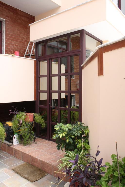 Villa Pepeto Durres Albania Ngoại thất bức ảnh
